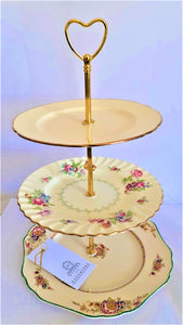 Elizabeth Cake Stand